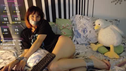 Snapshot of kad_kad chatting on 01-18-25, 12:35 Kanela online show from 01-18-25, 12:35