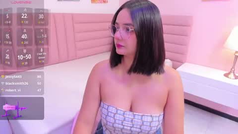 Kyelie online show from 10-03-25, 08:17