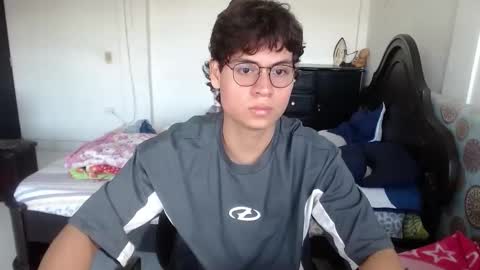 Snapshot of kafer_1022 chatting on 12-03-25, 06:06 kafer online show from 12-03-25, 06:06