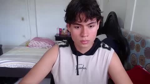 Snapshot of kafer_1022 chatting on 12-04-25, 08:39 kafer online show from 12-04-25, 08:39