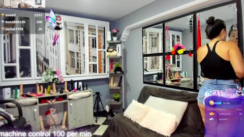 Antonella online show from 01-29-25, 10:16