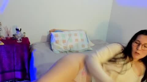 ChloeIndependient model online show from 12-14-24, 03:51