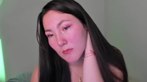 ChloeIndependient model online show from 02-28-25, 05:59