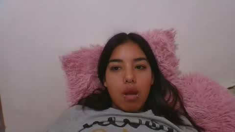 KAHELIINDEPENDENT MODEL online show from 12-26-24, 03:16