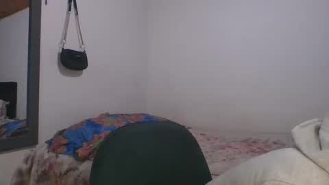 KAHELIINDEPENDENT MODEL online show from 03-08-25, 04:28