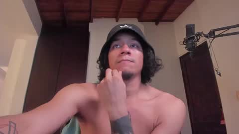 kai_herectix online show from 02-21-25, 09:32