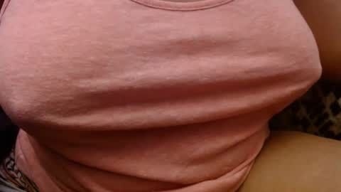 Snapshot of kai_rayne chatting on 12-10-24, 11:43 Kai online show from 12-10-24, 11:43