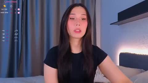 Kaia Sunshine online show from 07-26-26, 09:49