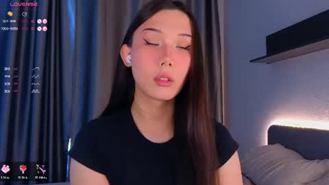 Kaia Sunshine online show from 07-29-26, 10:02