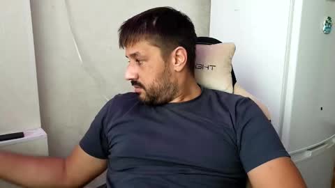 Snapshot of kaifik chatting on 11-23-25, 06:13 kaifik online show from 11-23-25, 06:13