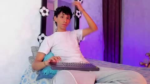 kai online show from 07-04-26, 07:31