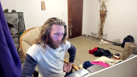 Kaiku77 online show from 01-21-25, 05:27