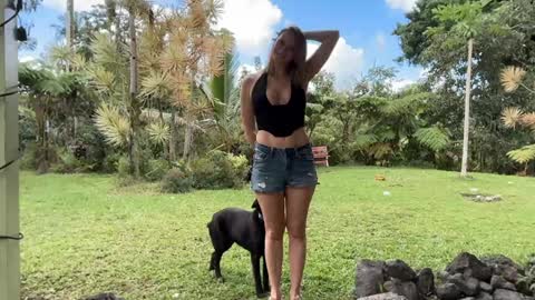 Snapshot of kaileeshy chatting on 02-18-26, 11:44 Kailee Smile online show from 02-18-26, 11:44