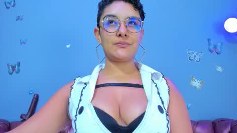 kaira_mosse_ online show from 01-14-26, 12:00