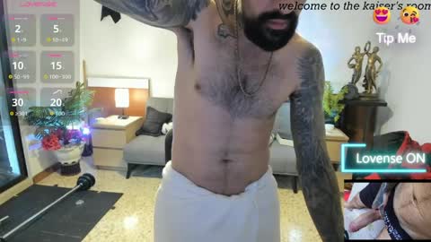 kaiser679 online show from 04-10-26, 10:25