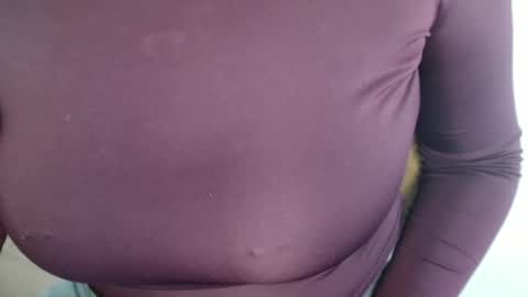 Kaitlin online show from 04-25-26, 02:47