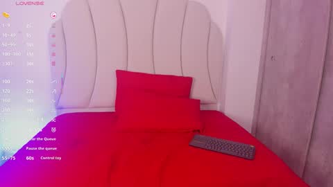 Kaity Lane online show from 10-11-25, 11:03