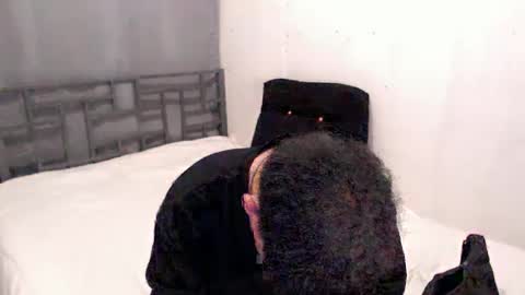 Snapshot of kaizou69 chatting on 09-11-25, 01:00 kaizou69 online show from 09-11-25, 01:00