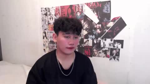 Snapshot of kaizou69 chatting on 10-18-25, 05:21 kaizou69 online show from 10-18-25, 05:21