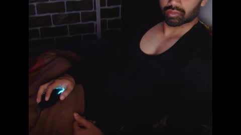 Vicky online show from 01-01-25, 05:11