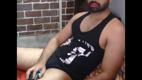 Vicky online show from 01-20-25, 05:27