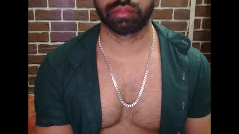 Vicky online show from 01-28-25, 06:17