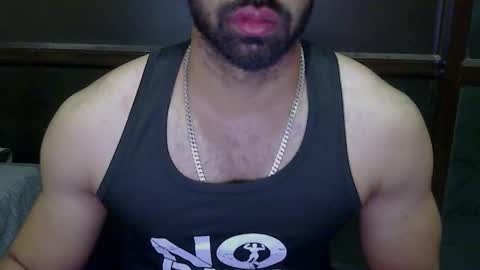 Vicky online show from 09-25-25, 04:43