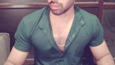 Vicky online show from 10-15-25, 05:02