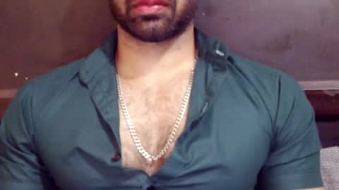 Vicky online show from 10-18-25, 06:41