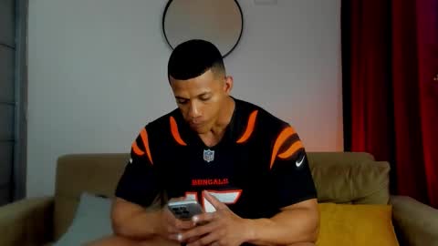 Snapshot of kale_tomson chatting on 11-09-25, 11:03 kale thomson online show from 11-09-25, 11:03