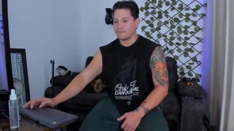 Kaledd musclees room Master online show from 09-12-25, 06:41