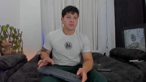 Kaledd musclees room Master online show from 10-23-25, 08:18