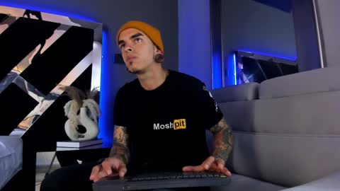 Kale online show from 03-09-25, 07:26