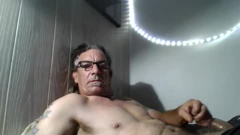 kalifornia91666 online show from 10-09-25, 02:37