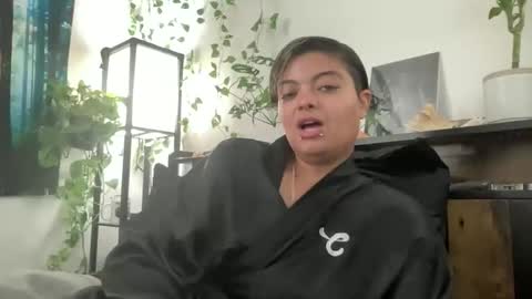 Snapshot of kalinature chatting on 05-27-26, 12:51 kalinature online show from 05-27-26, 12:51