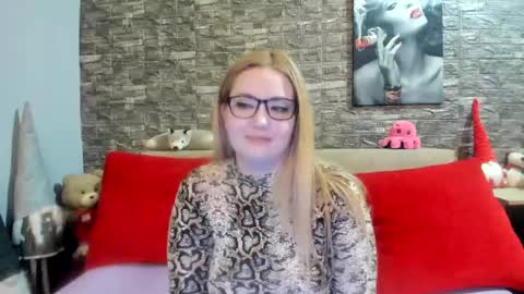 Snapshot of kalindahot chatting on 02-09-25, 01:11 kalindahot online show from 02-09-25, 01:11