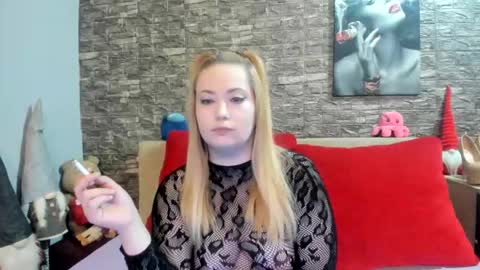 Snapshot of kalindahot chatting on 10-05-25, 06:17 kalindahot online show from 10-05-25, 06:17