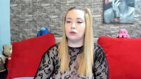 Snapshot of kalindahot chatting on 10-22-25, 06:29 kalindahot online show from 10-22-25, 06:29