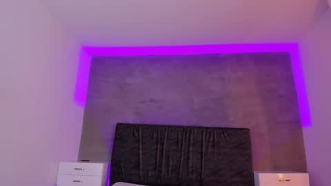 Snapshot of kaliopeh chatting on 02-10-25, 04:04 Carolina   online show from 02-10-25, 04:04