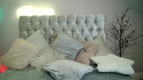 Snapshot of kallisi chatting on 01-15-25, 08:26 Kallisi online show from 01-15-25, 08:26