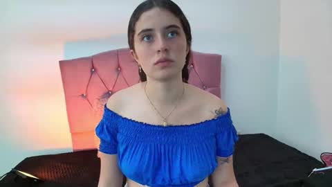 Snapshot of kalyth_miller chatting on 02-19-26, 06:37 kalyth_miller online show from 02-19-26, 06:37