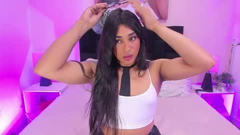 Kamell  online show from 11-22-25, 01:10