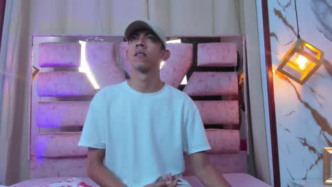 Snapshot of kameron_aand_nick chatting on 11-28-25, 08:11 kameron and Nick online show from 11-28-25, 08:11