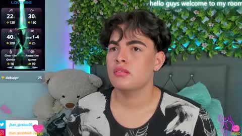 camilo  independent model online show from 01-25-25, 12:05