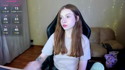 Snapshot of kami_mur chatting on 09-30-25, 06:13 Kami mur online show from 09-30-25, 06:13