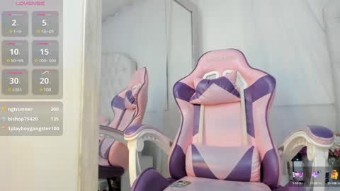 Snapshot of kamila_arias chatting on 01-03-25, 10:08 online show from 01-03-25, 10:08