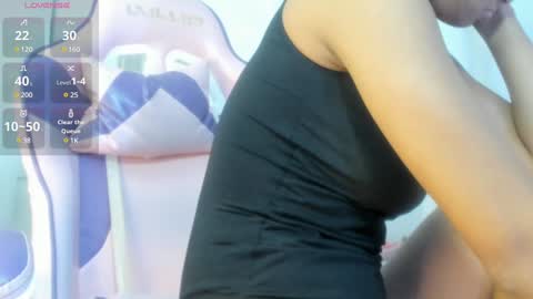 Snapshot of kamila_arias chatting on 01-30-25, 12:06 online show from 01-30-25, 12:06