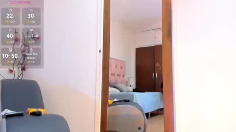    online show from 04-28-26, 01:05