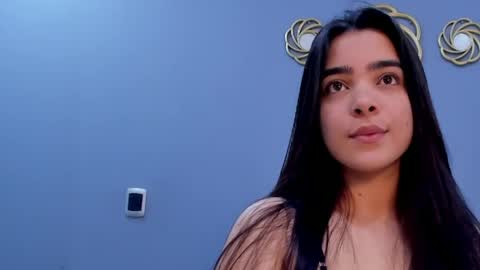 Snapshot of kamilabetancourt chatting on 05-29-26, 03:21 Kamila Betancourt online show from 05-29-26, 03:21