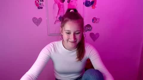 kamilla_love_ online show from 09-25-25, 01:15
